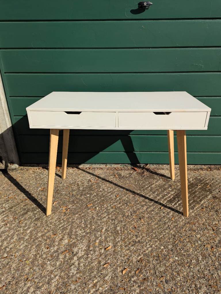 White IKEA Wooden Desk – Good Condition