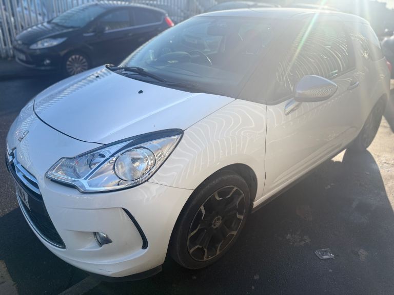Citroen, DS3, Hatchback, 2011, Manual, 1560 (), 3 doors