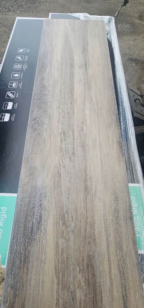 Grey Oak Karndean Palio Rigid Core Click LVT Waterproof 70% Off RRP!!! 27.888m2
