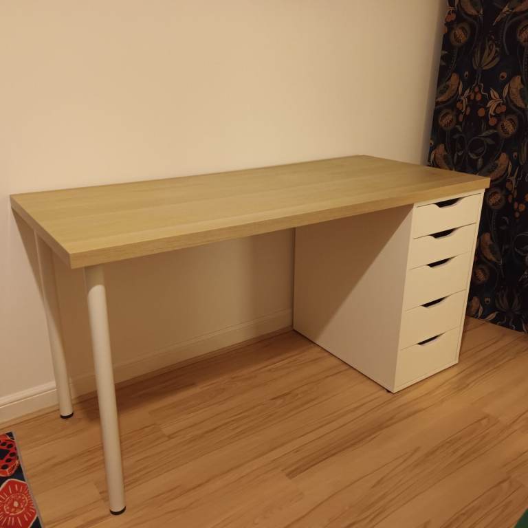 Large Ikea desk