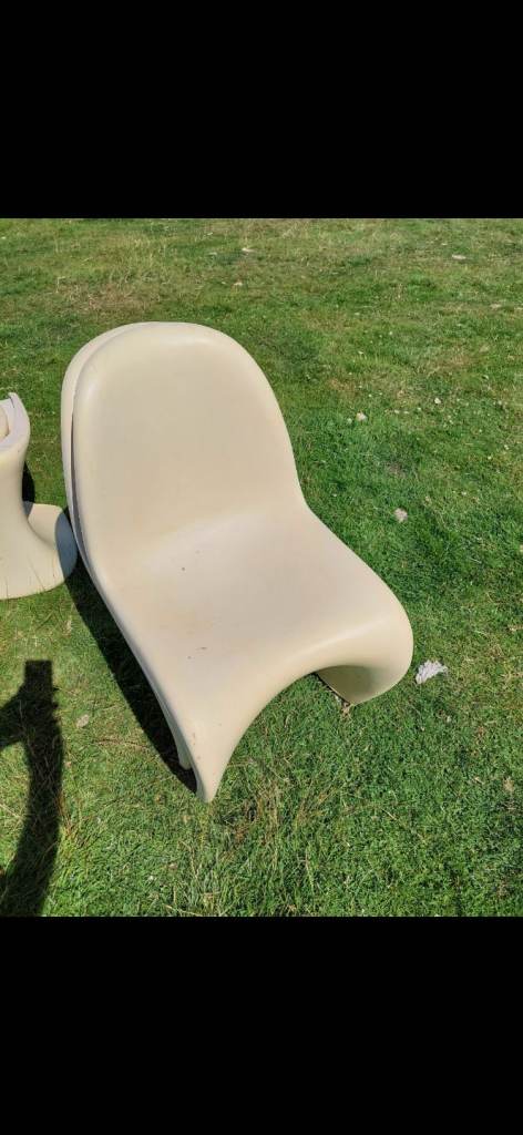 Panton style chairs x4