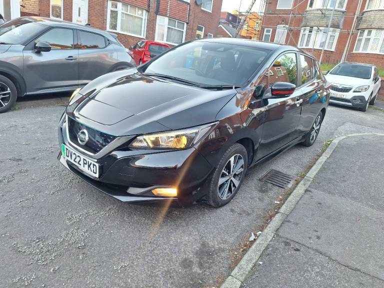 FREE Drive this Automatic  Nissan LEAF 2022.  40 KWh  why hybrid electric  Auris Yaris Hyundai Honda