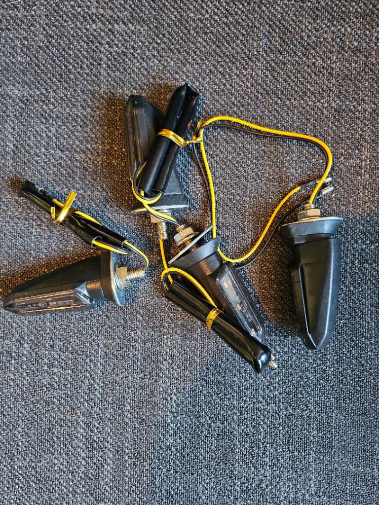 4x E marked indicators never used