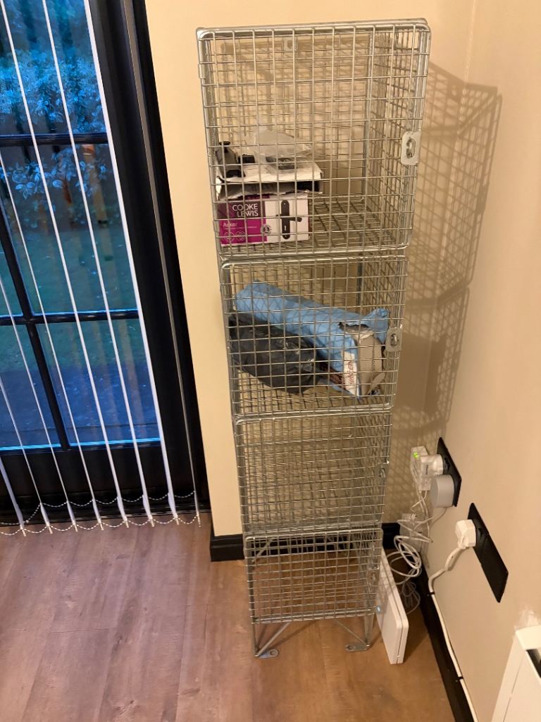Steel storage unit come locker