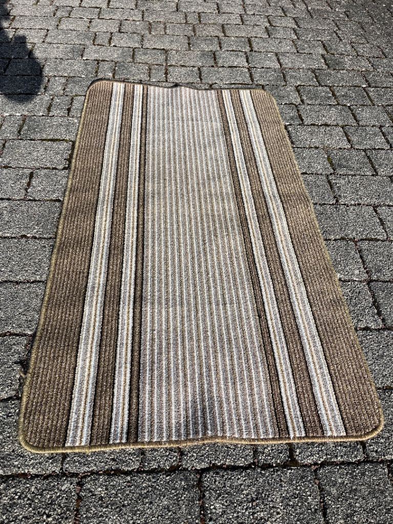 Carpet runner rug in brown stripes