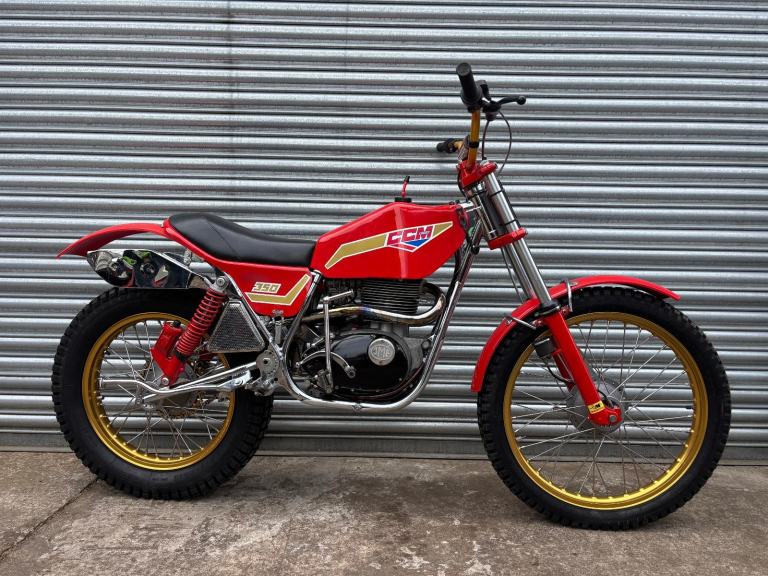 CCM TRIALS ONLY 41 MILES! STUNNING ORIGINAL BIKE WITH V5 OFFERS / PX BSA B40 B50