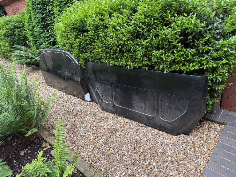 Vw transporter bulkhead