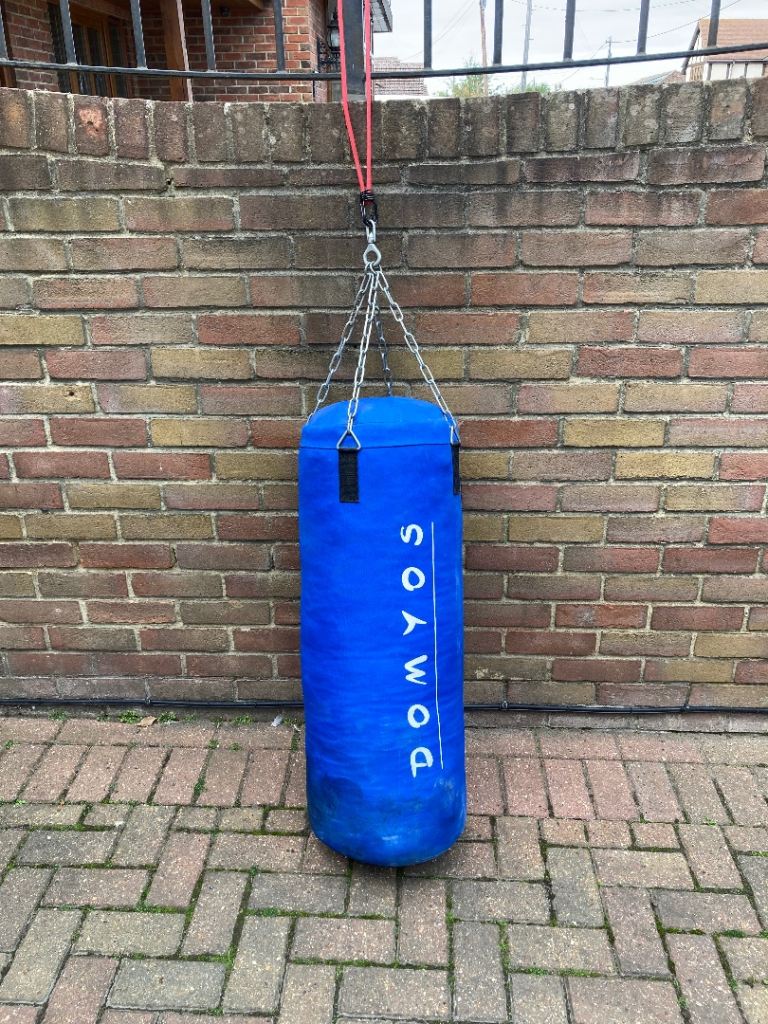 Domyos Blue Boxing Punch Bag with Chain
