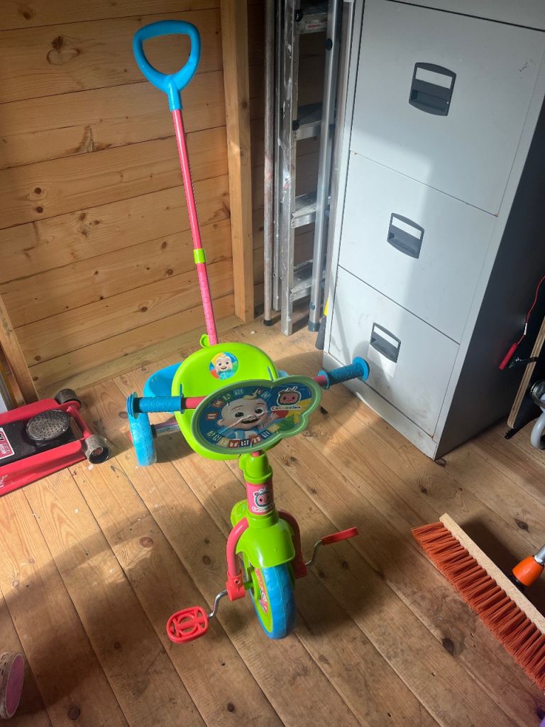 Kids cocomelon trike