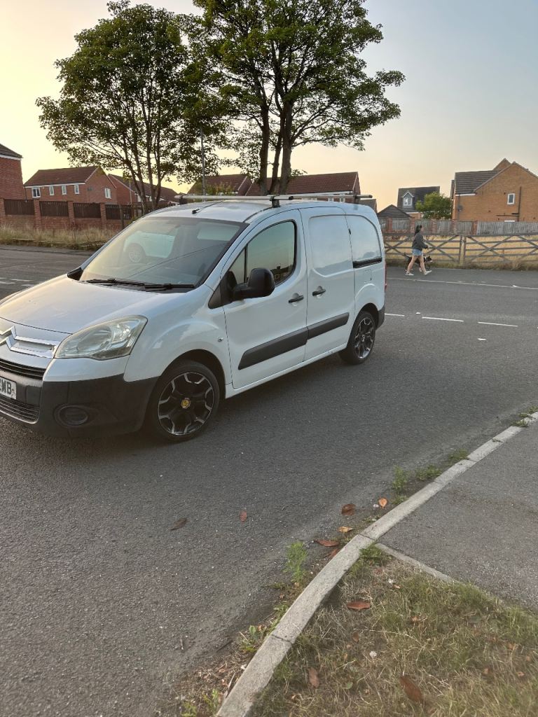 Citroen, BERLINGO, Panel Van, 2011, Manual, 1560 (cc)