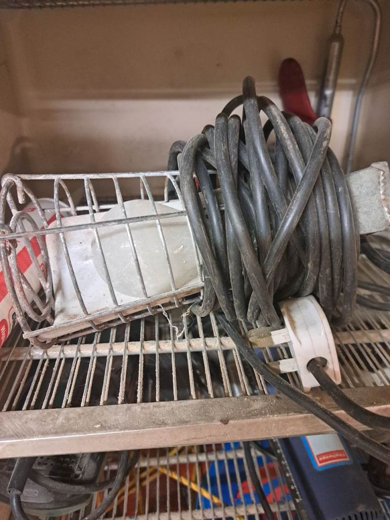 Work Light with Long Cable – Fair Condition