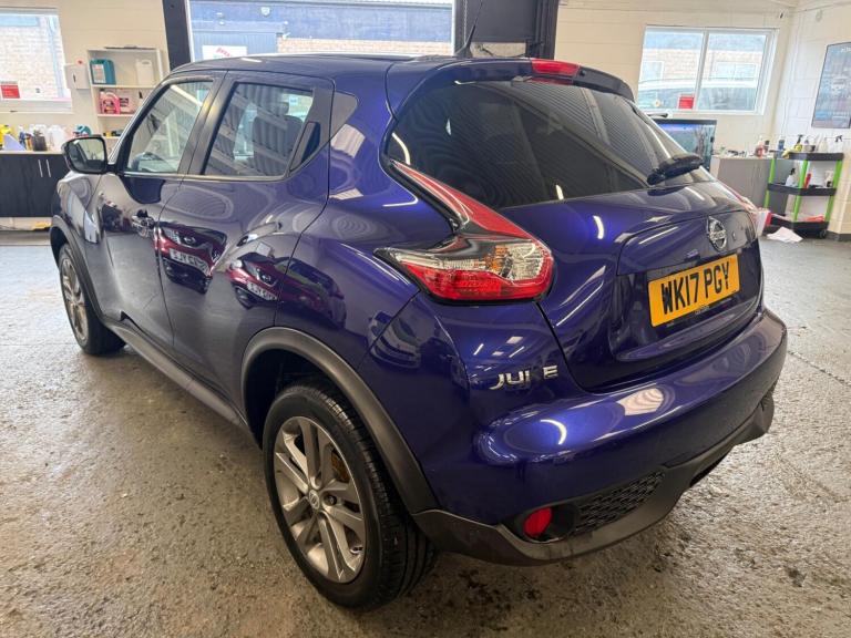2017 Nissan Juke 1.6 N-Connecta XTRON Euro 6 5dr HATCHBACK Petrol Automatic