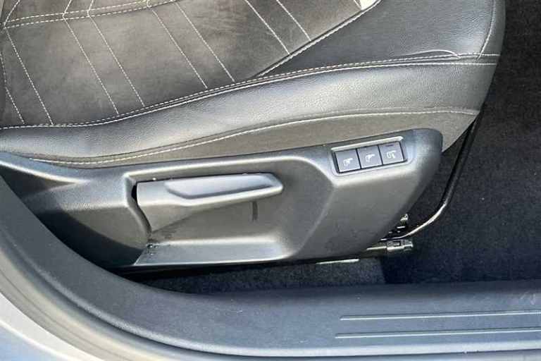 2022 Vauxhall Corsa 1.2 Turbo Ultimate Hatchback 5dr Petrol Auto Euro 6 (s/s) (130 ps) Hatchback ...