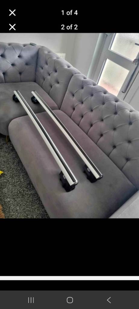 Roof bars