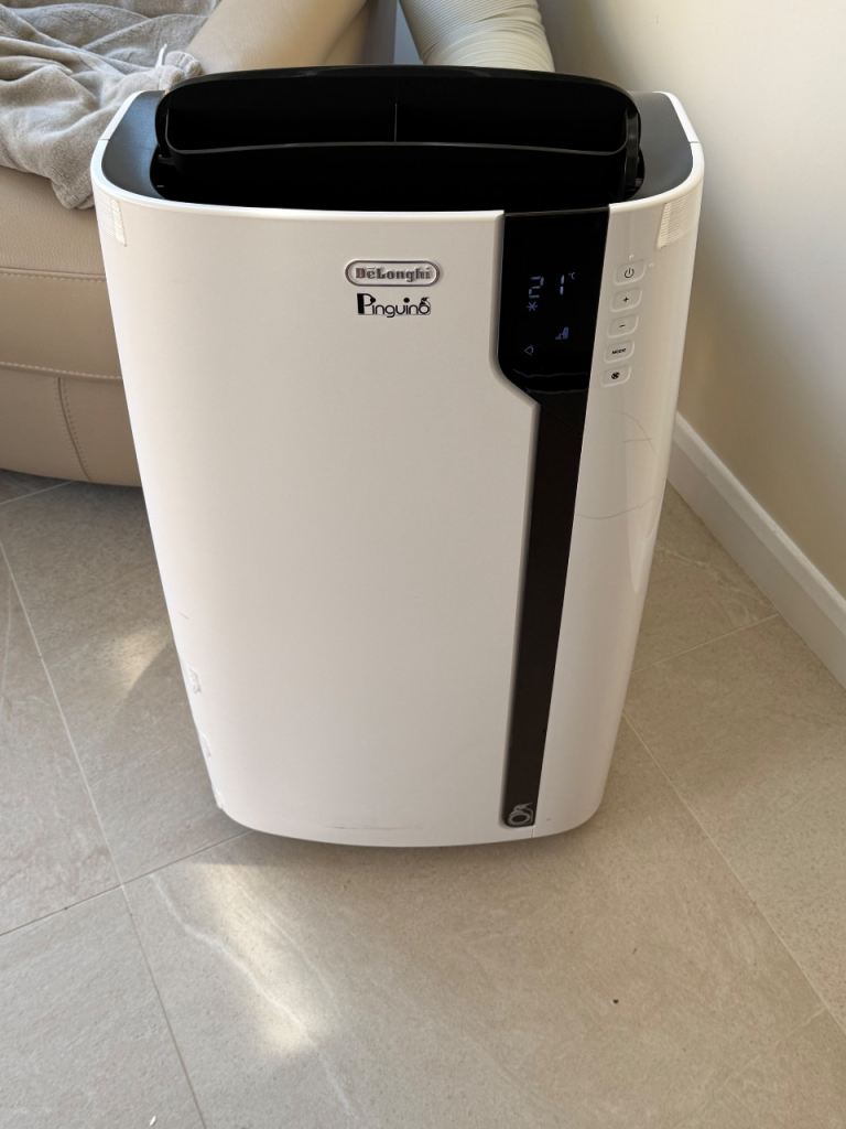 De'Longhi Pinguino PACEX100 Silent, Portable Air Conditioner Real Feel Tech, 10k BTU, A++ Efficiency