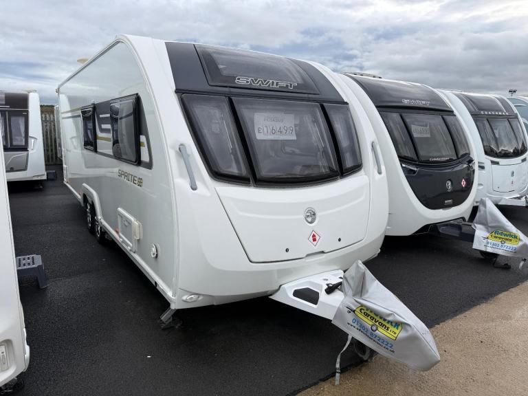 Sprite Quattro Fb Fixed Bed Side Dinette 