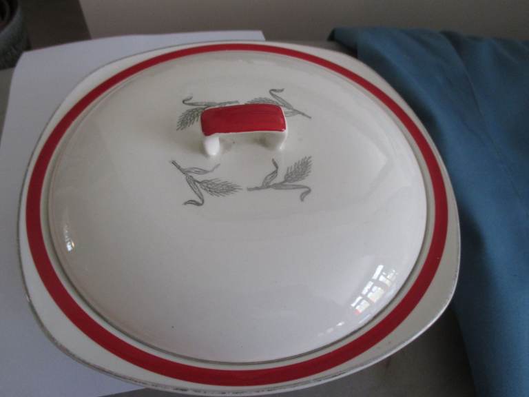 Midwinter Terrine Dishes (2)