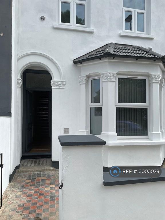 1 bedroom in Whitton Road, Hounslow, TW3 (#3003029)