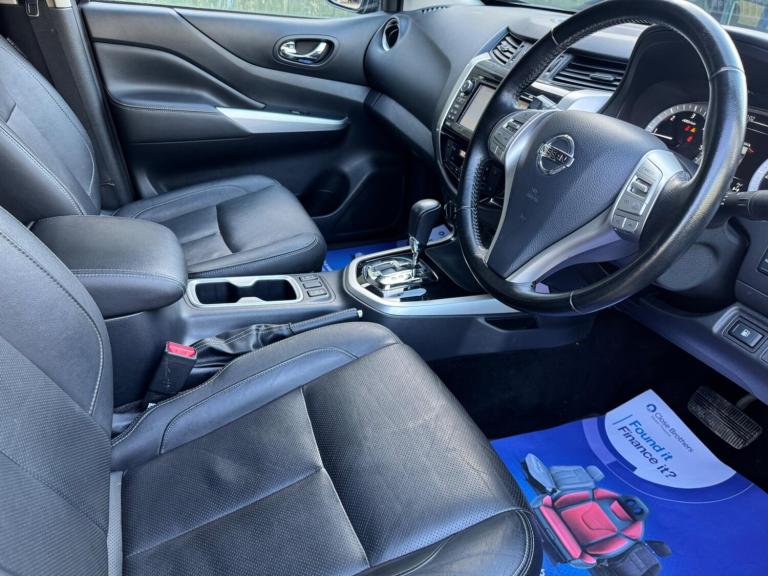  Nissan Navara 2.3 dCi Tekna Auto 4WD Euro 6 4dr Diesel Automatic