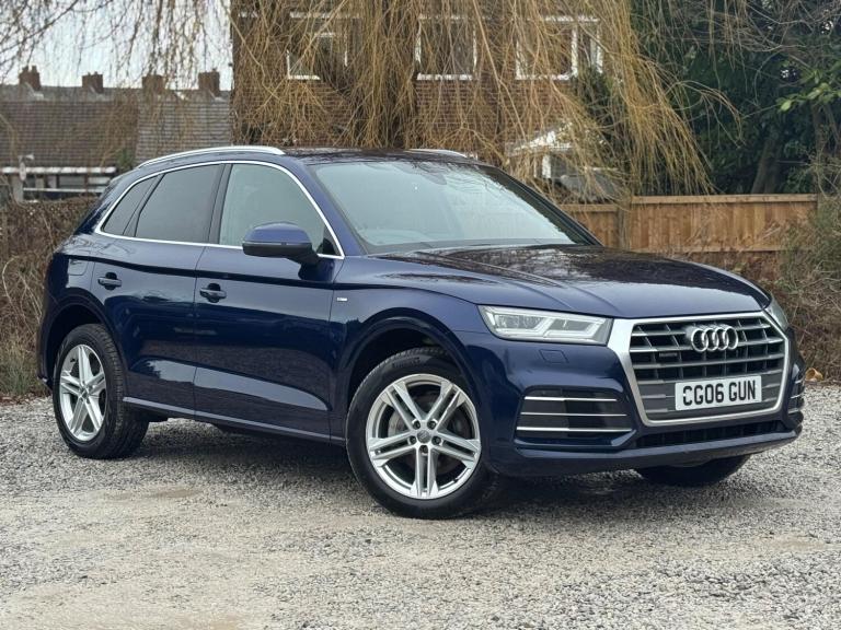  Audi Q5 2.0 TDI 40 Black Edition S Tronic quattro Euro 6 (s/s) 5dr Diesel Automatic