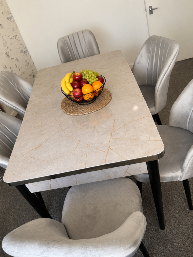 Modern Grey Extendable Dining Table and 6 Chairs Set - Brand New - £370