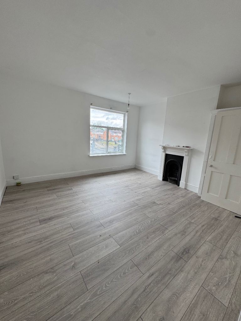 3 bedroom terraced house to let