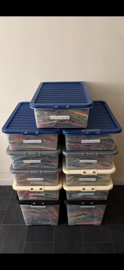 doctor who adventures magazine complete collection with all gifts included 