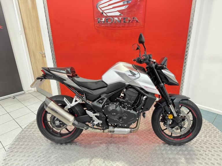 2025 Honda CB750 Hornet