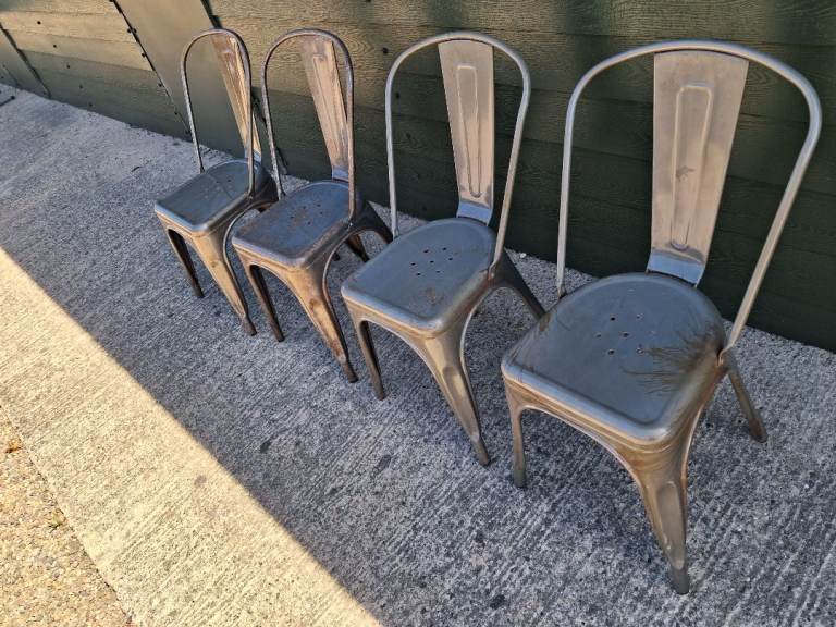 4 METAL CHAIRS FOR GARDEN PATIO CONSERVATORY ETC RETRO VINTAGE WELL USEABLE CONDITION SUTTON  
