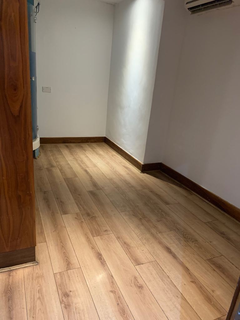 Rooms for offices or official meetings