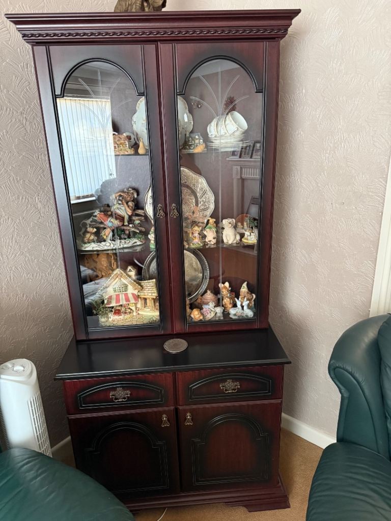 Solid Wood Display Cabinet with Glass Doors