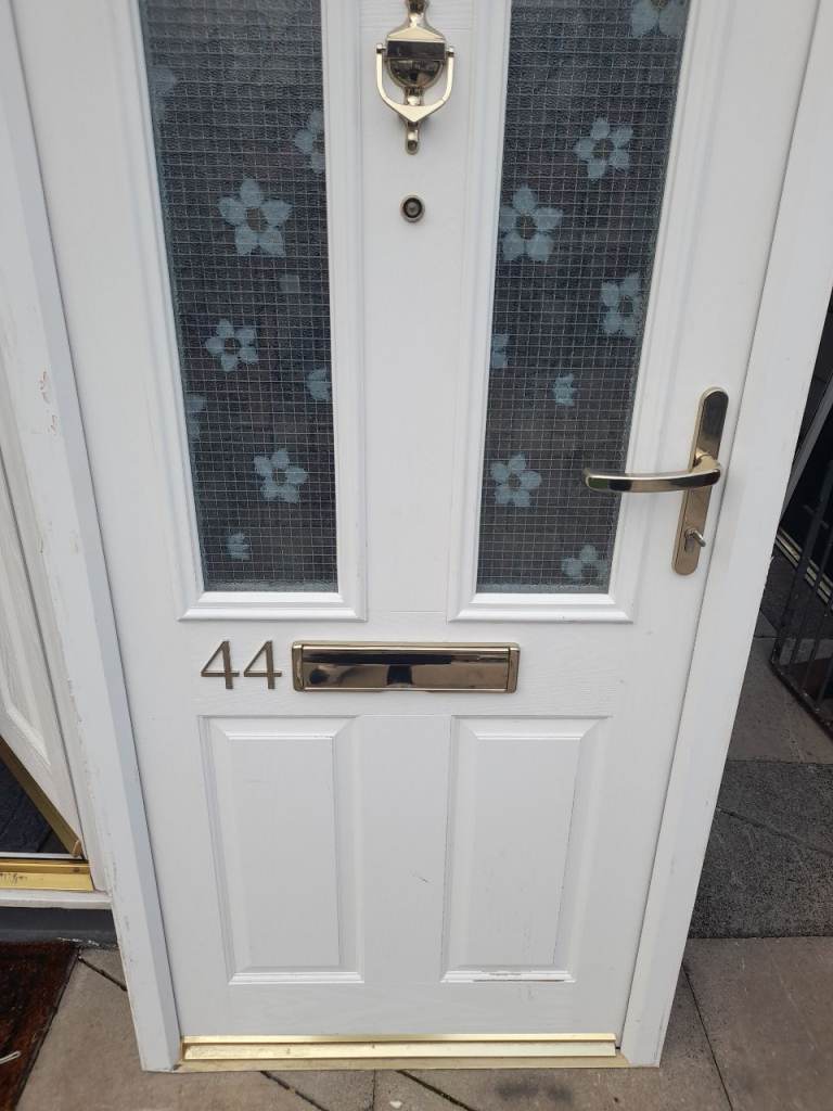 Composite Door / Front Door / Upvc Door / Double Glazing / Shed / Mancave / Windows & Doors / Pvcu