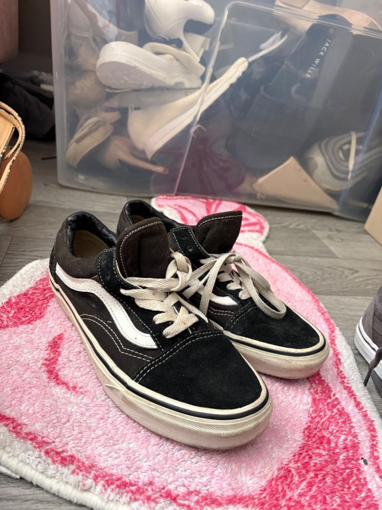 Vans Old Skool Trainers – Black Suede with White Stripe, Good Condition