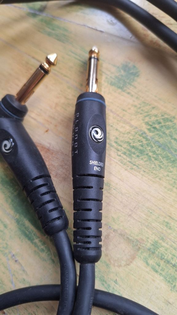 2 x D'Addario Planet Waves Guitar Instrument 1/4 Jack Cables - 3m and 5m Cable