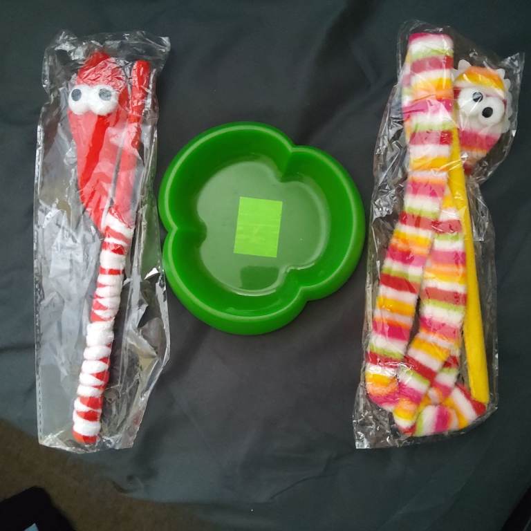 3 x cat/kitten items