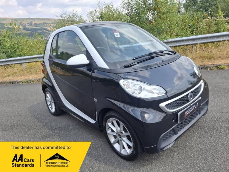 2013 smart fortwo 1.0 MHD Passion Coupe 2dr Petrol SoftTouch Euro 5 (s/s) (71 bhp) Coupe Petrol A...