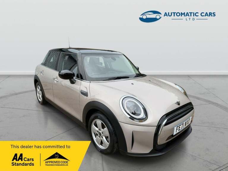 2021 MINI Hatch 1.5 Cooper Classic 5dr Auto HATCHBACK PETROL Automatic