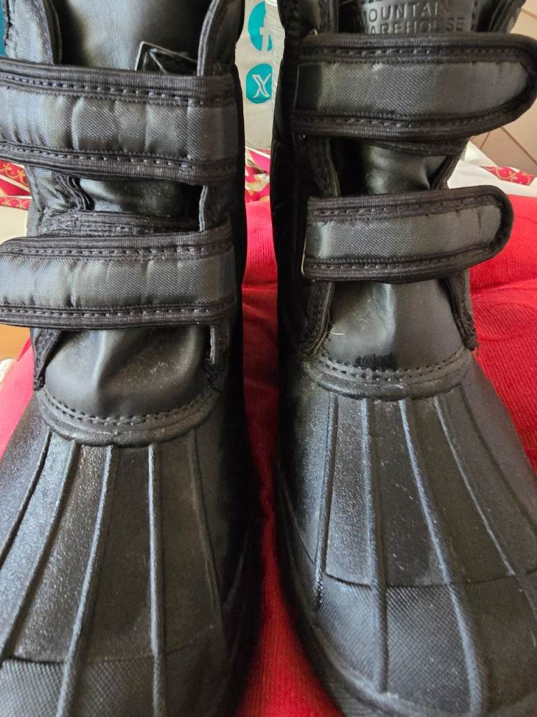 Mountain Warehouse Black waterproof boots