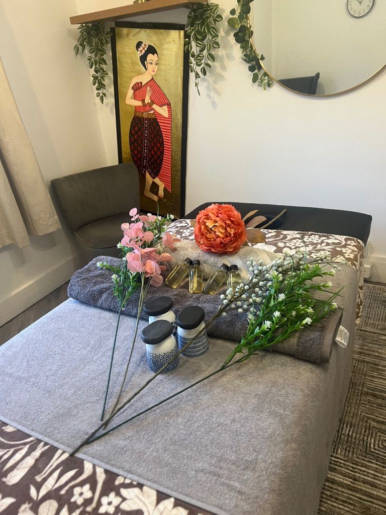 Tan Thai massage traditional wellness 