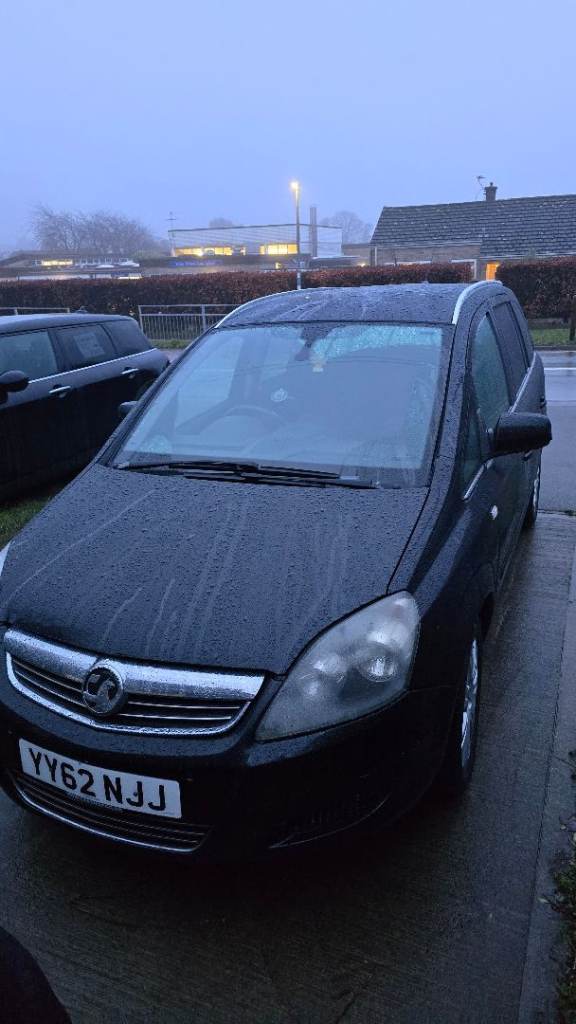 Vauxhall, ZAFIRA, MPV, 2013, Manual, 1686 (cc), 5 doors