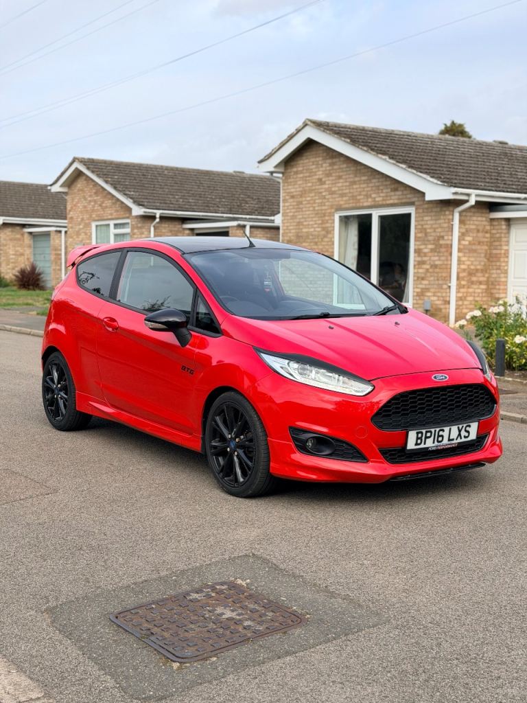 Ford, FIESTA, Hatchback, 2016, Manual, 998 (cc), 3 doors