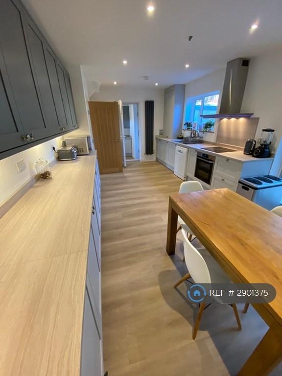 1 bedroom in Lime Grove, Guildford, GU1 (#2901375)