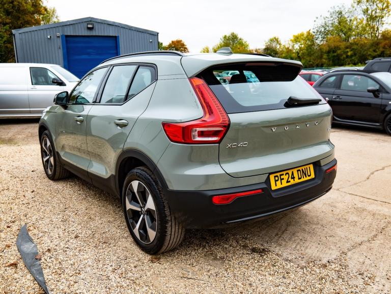 2024 Volvo XC40 2.0 B3 MHEV Plus DCT Auto Euro 6 (s/s) 5dr ESTATE Petrol/Electric Hybrid Automatic