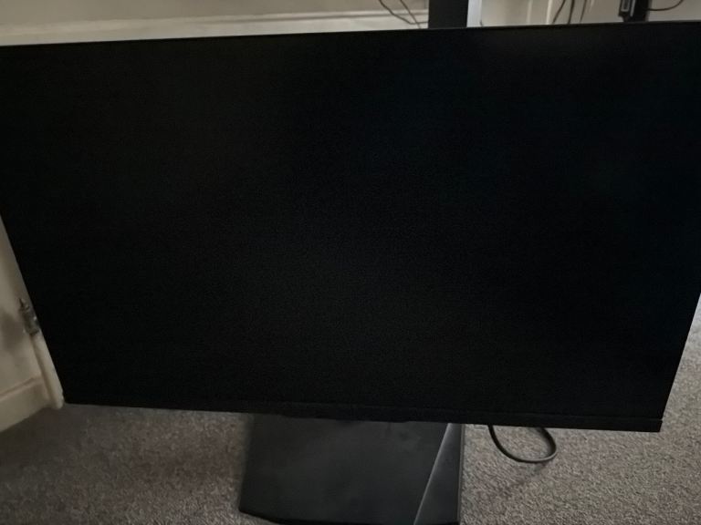 MSI MPG321UR-QD