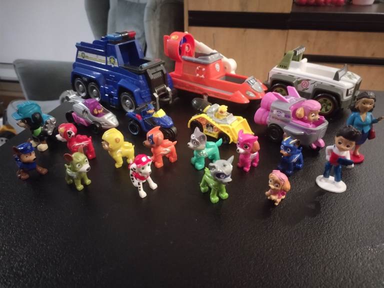 Paw Patrol Job Lot - Figures and Vehicles, Good Condition