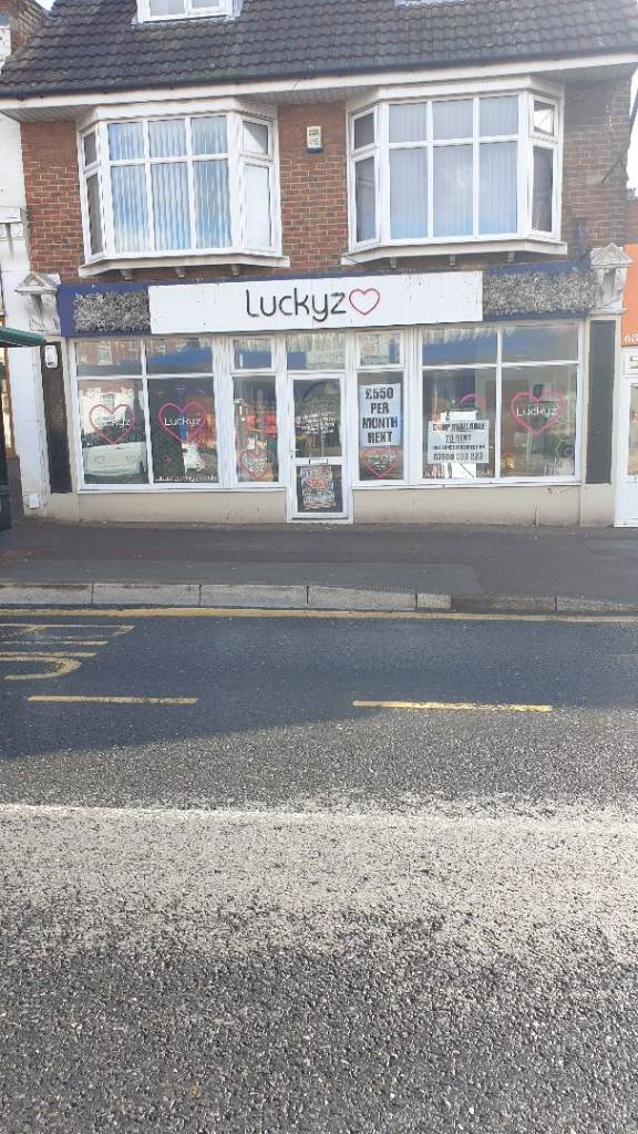 Shop available to rent  683 Wimborne rd Bournemouth .550 per month