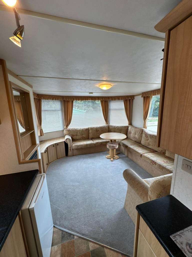 2-bed Mobile Home to Rent on a gated-community near Newton Abbot, Devon