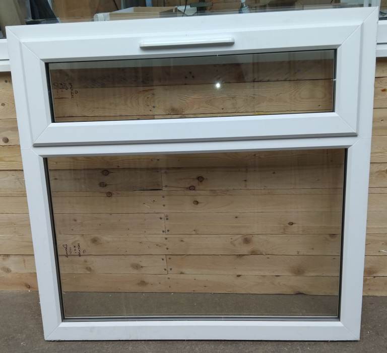 White uPVC Window - Double Glazed as new.