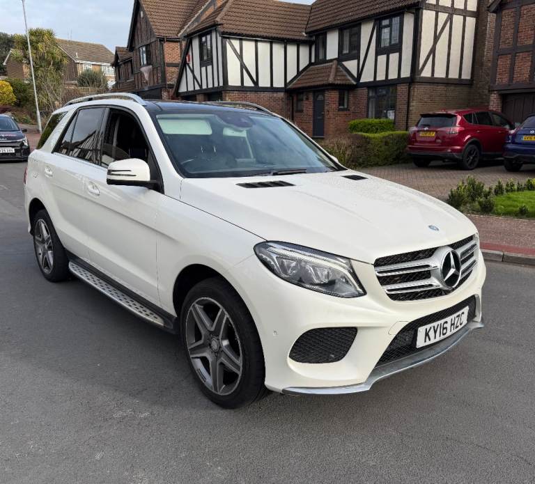 2016 MERCEDES GLE 250D AMG LINE PREMIUM 4MATIC AUTOMATIC - PANORAMIC ROOF