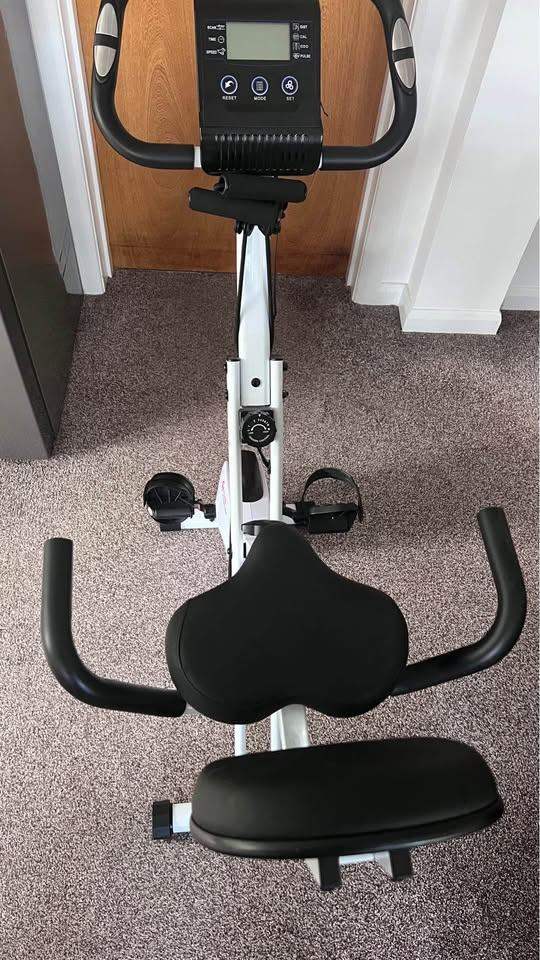 Home fitness code exercise bike